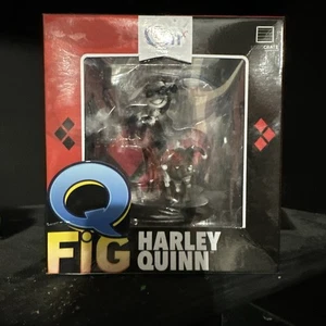 Loot Crate Exclusive 2016 Q Fig Harley Quinn Batman Suicide Squad New - Picture 1 of 2