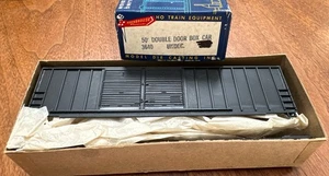 Roundhouse HO Kit #3640 50’ Double Door Box Car Undecorated NIB NY - Picture 1 of 5