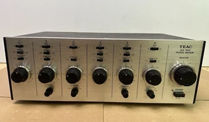 TEAC Mixer AX-300 6 Canales Audio Mezclador Micrófono y Nivel de Línea RARO De Colección - Imagen 1 de 16