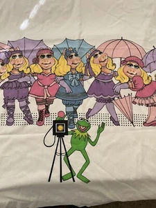 Vintage 1980 Lady Pepperell Miss Piggy Kermit doppio foglio piatto tessuto muppet Henson - Foto 1 di 4