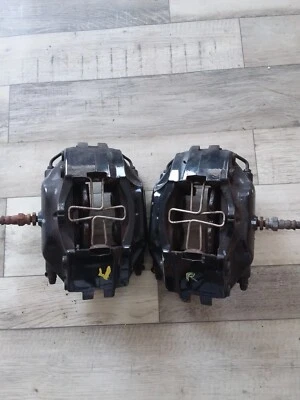 Pinzas de freno traseras Maserati Spyder 4200 M138 2003 Foto 1 de 4