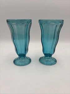 2 Vintage Anchor Hocking Aqua Blau Soda Brunnen Eis MILCHSHAKE GLÄSER - Bild 1 von 7