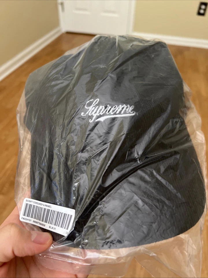 Veludo Supreme Script 6 painéis — Preto — Pulseira de couro - Imagem 1 de 2