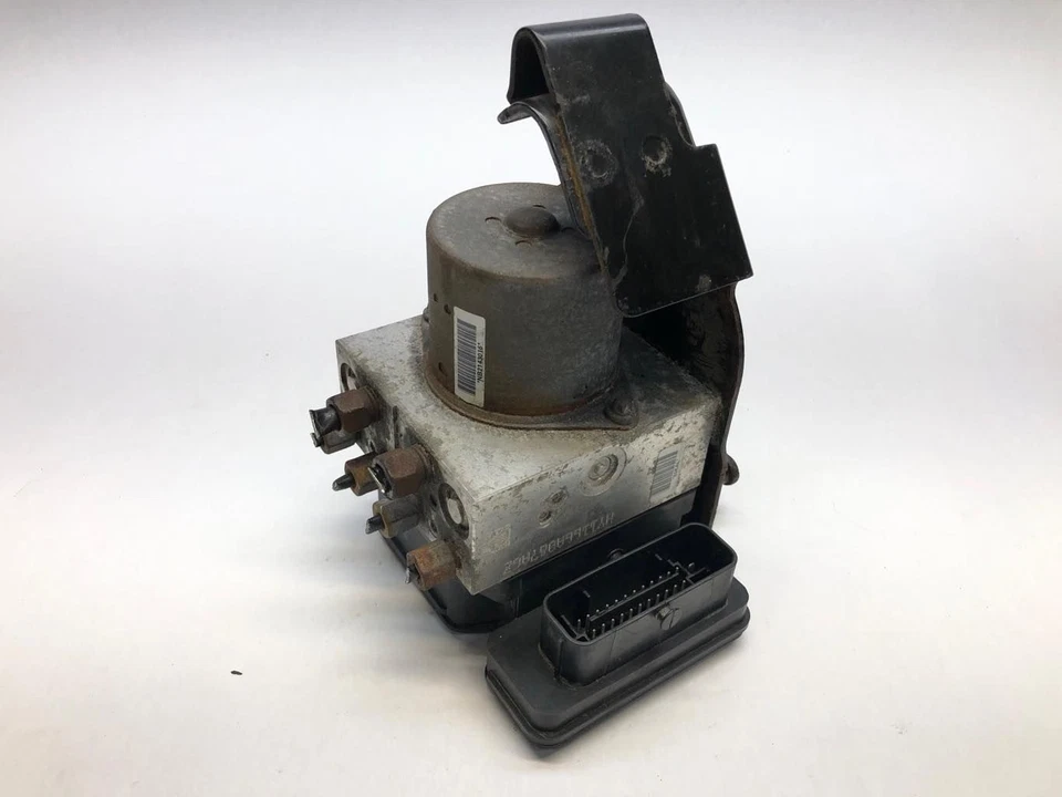 2011 吉普大切诺基 Durango 防锁制动泵/模块 Assy P68140740AA — 第 1/4 张图片