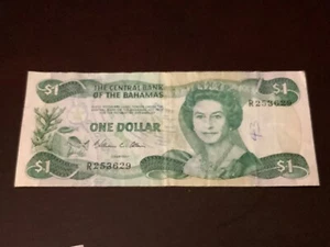2002 Series The Central Bank of the Bahamas One Dollar Bank Note DU262632 - Picture 1 of 1