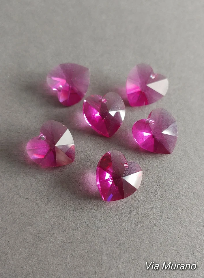 Authentic Swarovski 6202 Faceted 14mm Heart Pendant Fuchsia Non AB (Pk 1) - Image 1 of 1