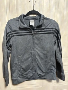 Adidas große Jungen schwarze Langarm Lifestyle Jacke Größe M (10-12) - Bild 1 von 7