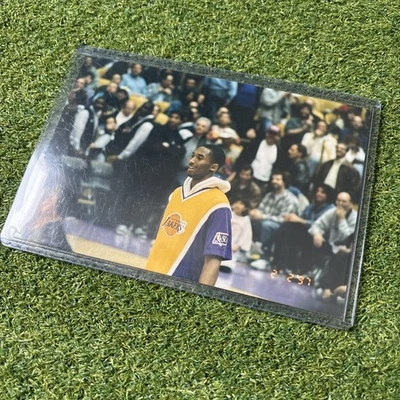 Foto Original Kobe Bryant 4x6 Novato Año Los Angeles Lakers 1997 Raro Kodak Foto 1 de 4
