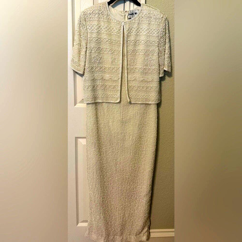 OFF WHITE Abito vintage in seta Camille Marie bianco sporco con perline bianche. Taglia piccola.