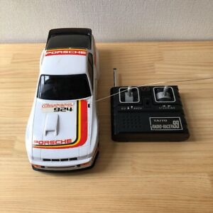 Vintage années 1980 Taiyo Japon R/C blanc Porsche 924 Carrera GT avec boîte échelle 1/14