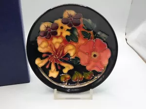 Attractive Moorcroft Oberon 12cm Pin Dish / Plate - Picture 1 of 6