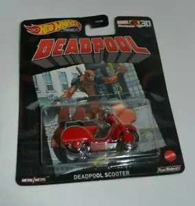 HOT WHEELS 2021 PREMIUM MARVEL DEADPOOL - DEADPOOL SCOOTER ROSSO - Foto 1 di 4