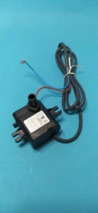 JOHNSON POMPA D'ACQUA DA 8W PER RAFFRESCATORE AD ARIA MOD. BOEING - Foto 1 di 2
