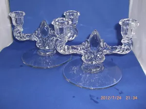 ELEGANTE ERA NEW MARTINSVILLE GLAS 2 LICHTER TROPFEN KERZENSTÄNDER um 1940 - Bild 1 von 2
