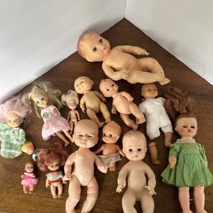 Lote Muñecas - Playmates, Dreamers, Kewpie, Baby Barbie Caja Azul Todo De Colección - Imagen 1 de 22