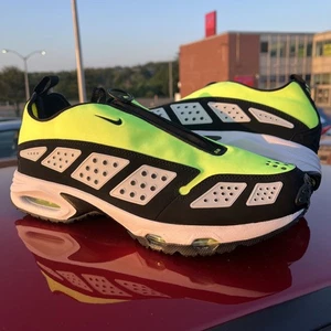 Nike Air Max SNDR Womens 14 / Mens 12.5 Size Volt Black White FZ2068-700 Shoes - Picture 1 of 5