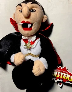 Vintage 1999 Universal Studios Monsters Stuffins Dracula New With Tags 7" 😎❤️ - Picture 1 of 5
