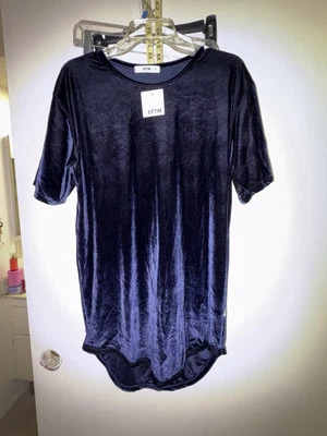 Camiseta básica de manga corta EPTM de spandex con corte caído para hombre Foto 1 de 4