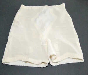 Vintage Warner's Open Bottom cremefarbener Gürtel mit 6 Strumpfbändern Größe S - Bild 1 von 8