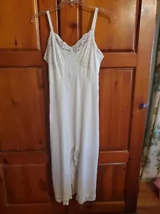 Vintage Gr. 36 langer Slip von Opolaire dauerhaft antistatisch oder haftend weiß - Bild 1 von 4