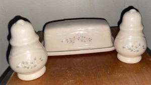 Pfaltzgraff 'Remembrance' 6 pc Set Gravy, Sugar, Creamer, Butter Dish & Shakers - Picture 1 of 9