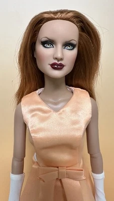OOAK TONNER ANGELINA ОДЕТАЯ КУКЛА ВЫБОР ОДНОГО НАРЯДА (PLEASEEREAD ОПИСАНИЕ) - Изображение 1 из 4
