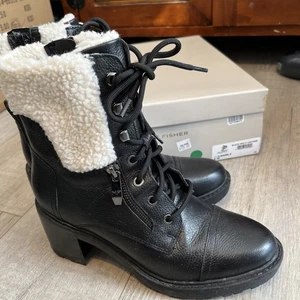 Marc Fisher schwarz Lansly Leder Kunstfell gefüttert Kampf Absatz Stiefel Größe 8 - Bild 1 von 7