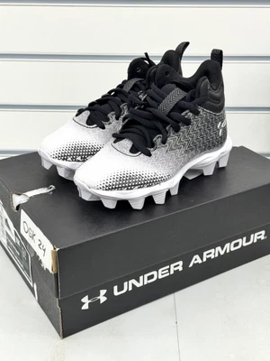 Botines de fútbol Under Armour Spotlight 3.0 para niños de goma moldeados negros blancos 10 nuevos en caja Foto 1 de 4