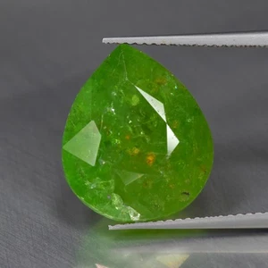 14,09 quilates pera_fantástica piedra preciosa granate demantoide verde natural - Imagen 1 de 1