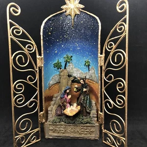 Nativity Scene Metal Folding Gates Hand Painted 12 Inches - Picture 1 of 10
