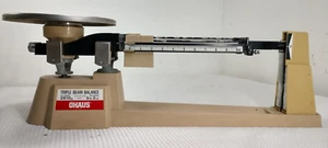 BALANZA DE TRIPLE HAZ OHAUS SERIE 700/800 2610g -5 lb 2 oz CAPACIDAD - Imagen 1 de 14