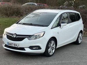 2017 Vauxhall Zafira Tourer 1.4i Turbo SRi Nav MPV 5dr Petrol Auto Euro 6 (140 p - Picture 1 of 20