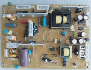 Toshiba 32" Netzteil PSU 1400ST25 031115032580 788427 PE-3131-02UN-LF - Bild 1 von 3