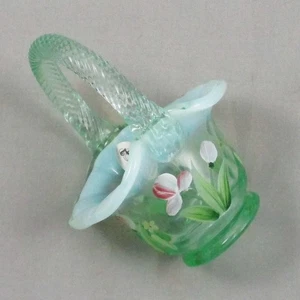 FENTON Hand Painted by T. MENDENHALL WILLOW GREEN OPAL GLASS MINI BASKET - Picture 1 of 4
