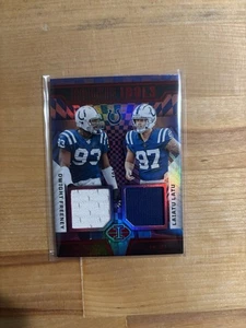 Parche Panini Illusions Rookies Idols Dwight Freeney Laiatu Latu 2024/199 - Imagen 1 de 2