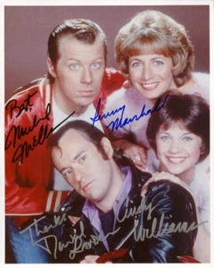 1976 *LAVERNE & SHIRLEY* REPRINT 8X10 SIGNED BY CAST (4) AUTOGAPHED FREE S&H - Picture 1 of 1