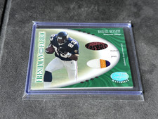 Michael Bennett 2001 Leaf Certified Materials Freshman Fabric Dual Relic 133/400