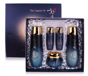 BERGAMO THE LEGEND OF THE EMPRESS & Royal Jelly Skin Care 3 Set - Pack-UK Seller - Picture 1 of 1
