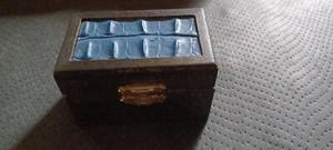 Standard 7 +3 Stück Würfel Set in handgefertigter Box Drachenhaut Deckel - HIMMELBLAU - Bild 1 von 3