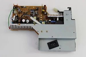 APPLE 661-0836 LASERWRITER PRO 810 ALIMENTATORE NICHICON FL055ZA CON GARANZIA - Foto 1 di 3