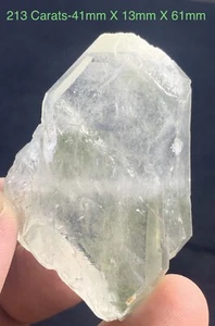 213 Carats Rare Chlorine Faden Quartz Crystal. - Picture 1 of 8