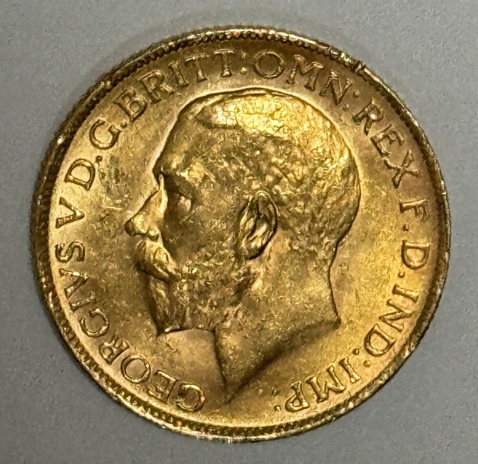 1928 British Gold Sovereign Coin King George V ~ 7.99 grams - Image 1 of 2