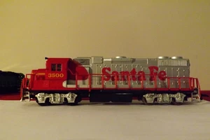 HO Scale Life-Like, GP-38 Locomotive, Santa Fe, Silver Red War Bonnet, #3500 - Picture 1 of 4