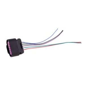 Brake Tail Light Connector Pigtail Harness Fit For GMC Envoy 2002-08/2009 - Picture 1 of 4