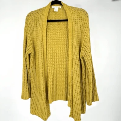 Cárdigan suéter amarillo mostaza tejido frente abierto C&C California para mujer talla XS Foto 1 de 4