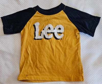 Camiseta Lee para niño talla EE. UU. 18 meses ropa para niño/ ropa deportiva para niños pequeños Foto 1 de 4