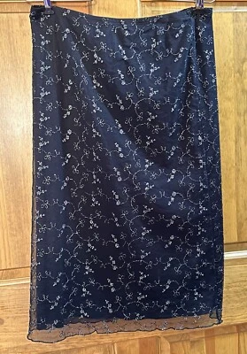 Falda de encaje negra vintage To The Max en capas talla grande hecha en EE. UU. Foto 1 de 3