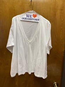 women NWT "Good American" white, deep V-Neck T-shirt. Size 6. Ref. $45.00 - Picture 1 of 2