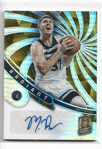 2022-23 Spectra Matt Ryan Radiant GOLD /3 Asia T-Mall Timberwolves