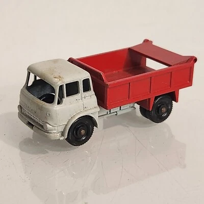 1960s LESNEY MATCHBOX BEDFORD 7 1/2 TON TIPPER TRUCK GRAY NO. 3 DIECAST RED - Image 1 of 4